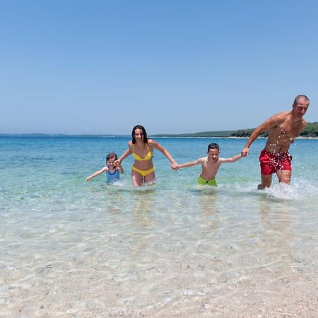 Tar-Vabriga Lanterna Resort מראה חיצוני תמונה
